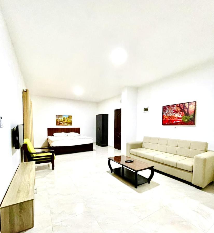Faraseen Apartments 1 Al Qastal Zewnętrze zdjęcie