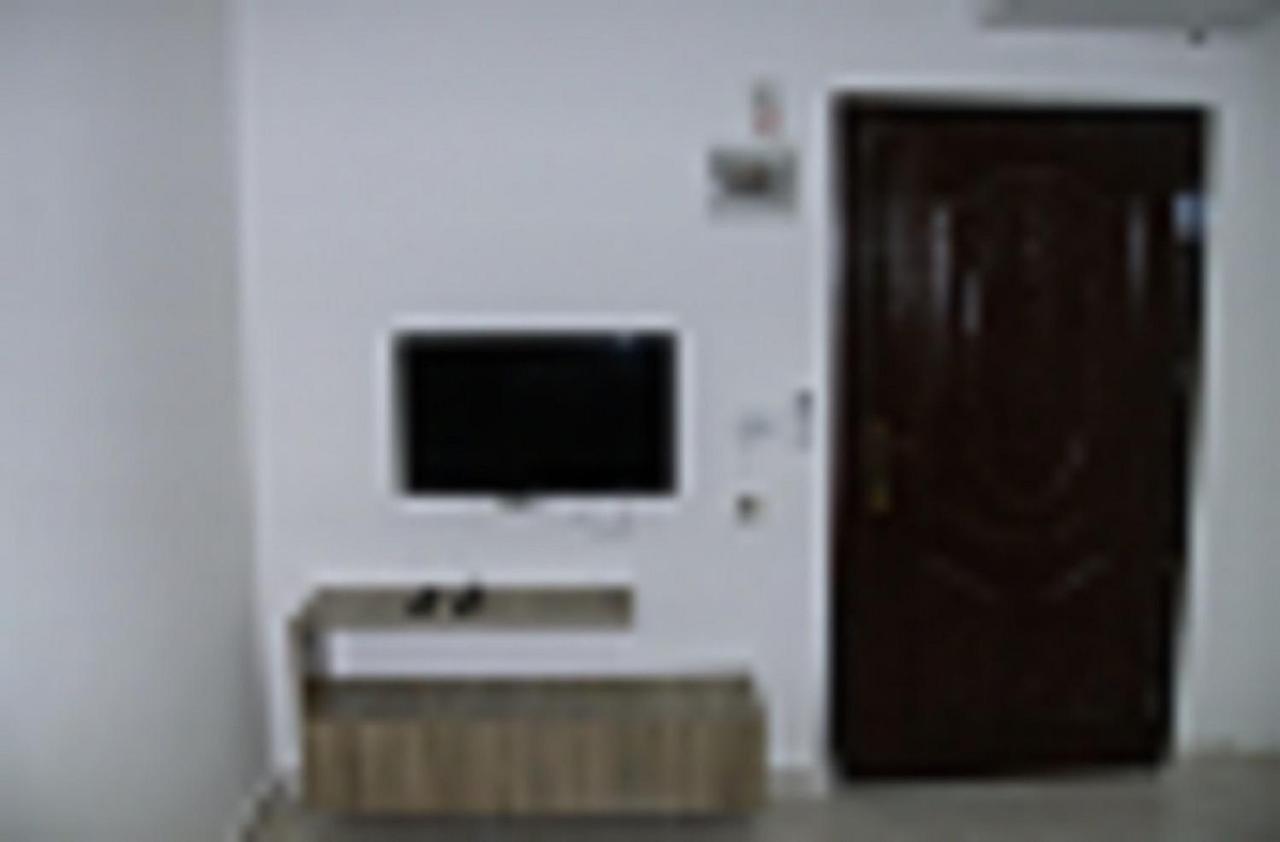 Faraseen Apartments 1 Al Qastal Zewnętrze zdjęcie