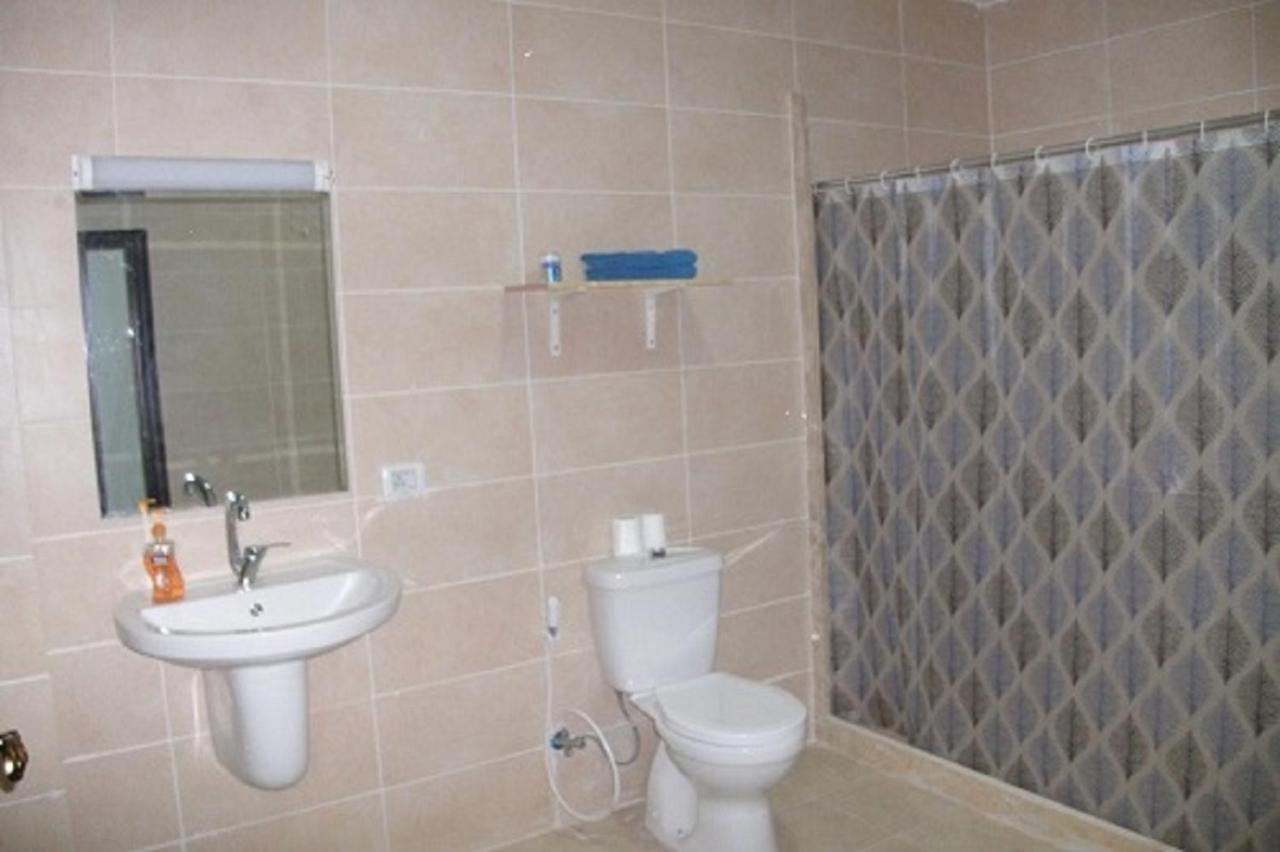 Faraseen Apartments 1 Al Qastal Zewnętrze zdjęcie