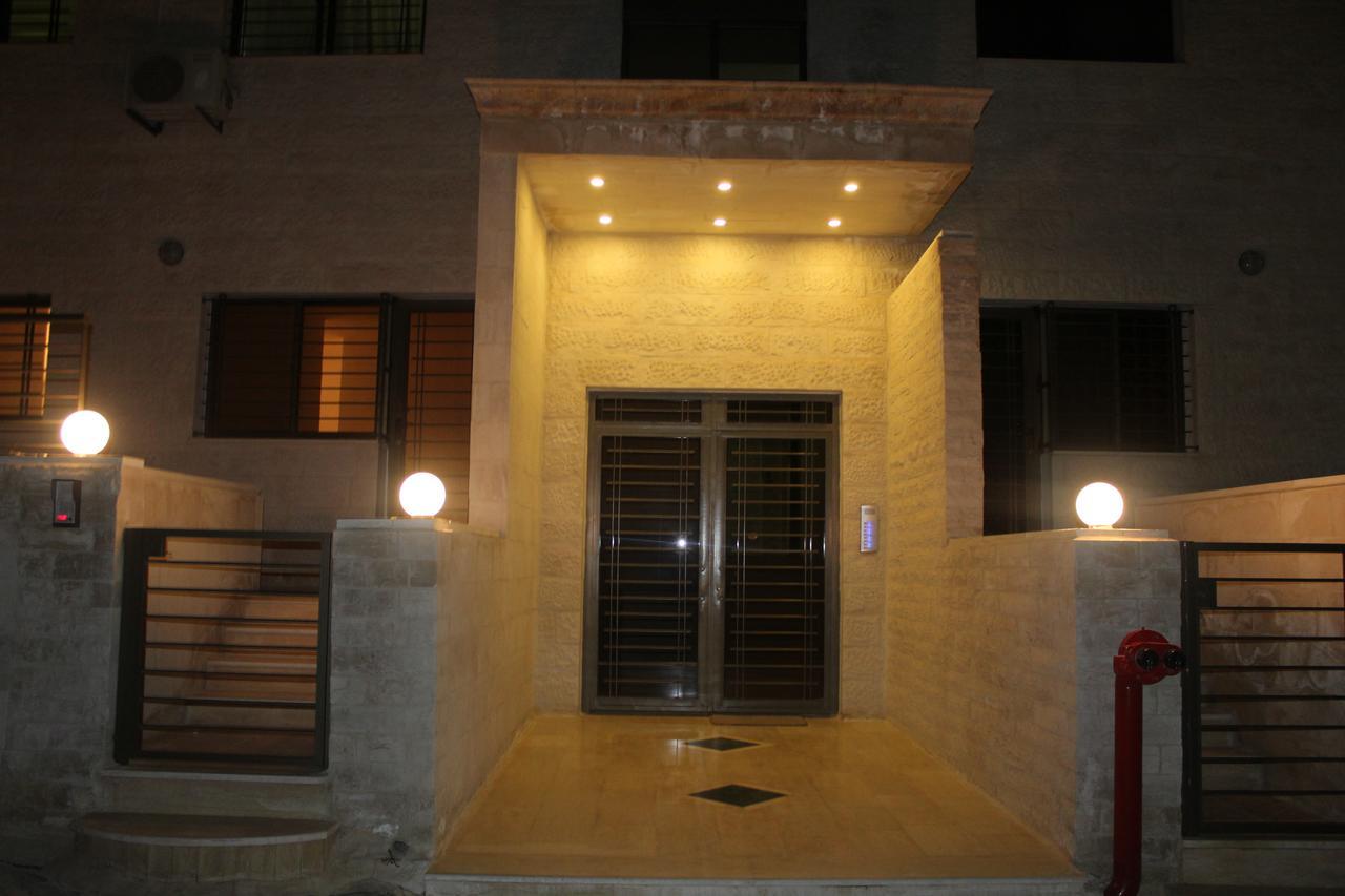 Faraseen Apartments 1 Al Qastal Zewnętrze zdjęcie